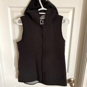 Lululemon Reversible Vest, Size 6